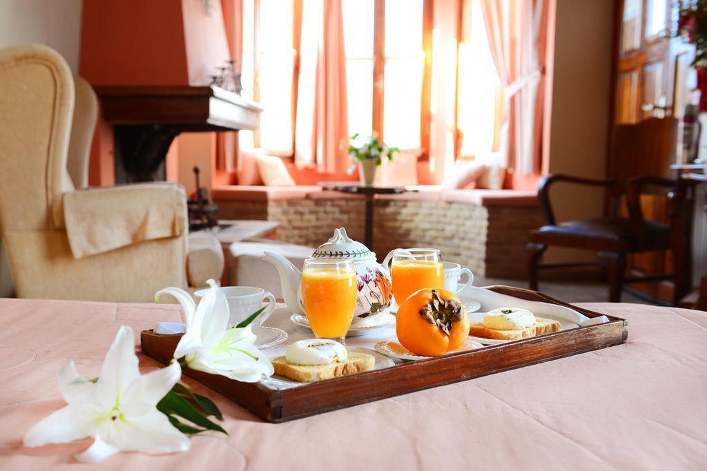 Ganimede Hotel, Galaxídhion 외부 사진